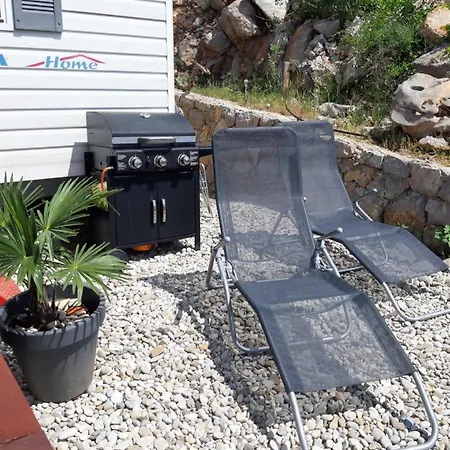 Mobile Camp 克罗诺维察